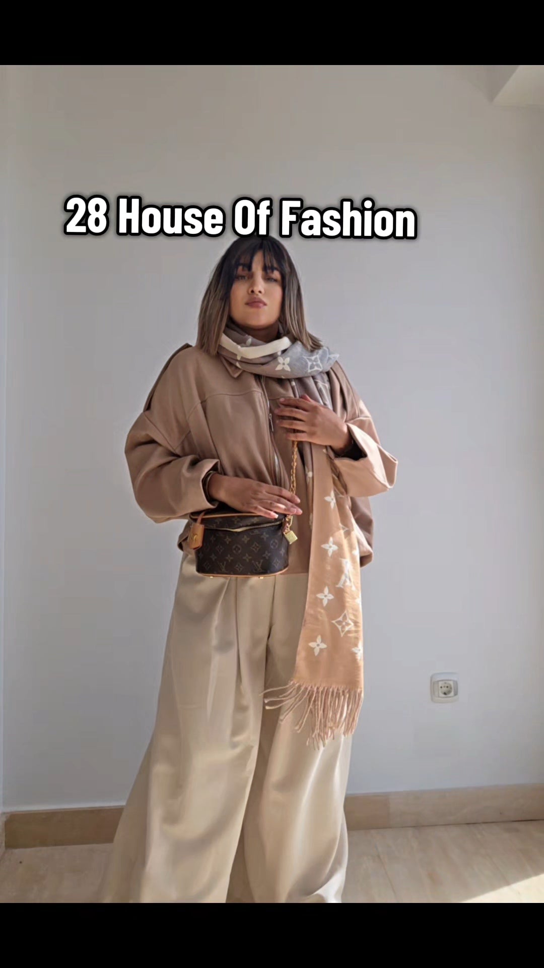 28 HOUSE OF FASHION KLEDING