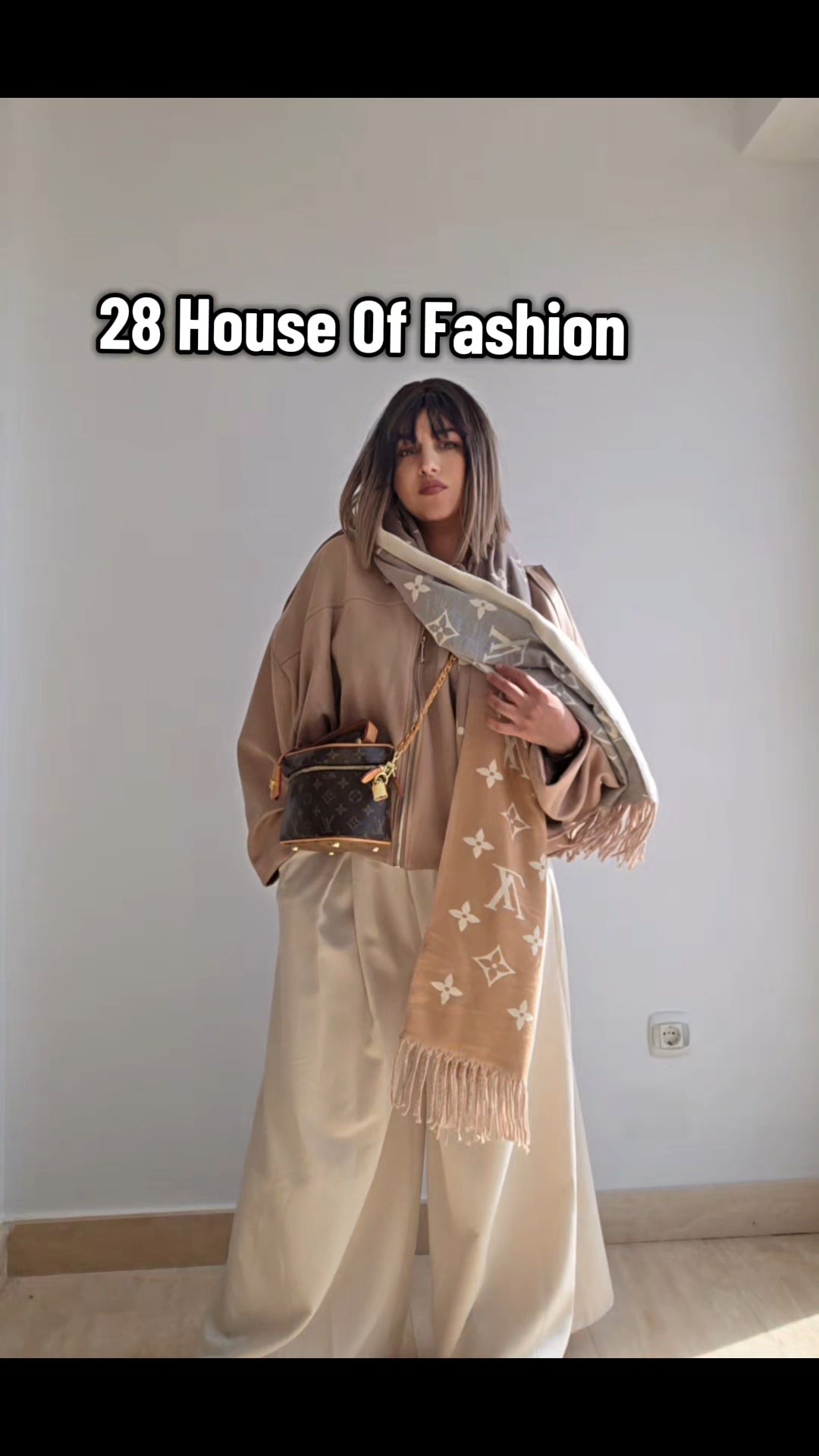 28 HOUSE OF FASHION KLEDING