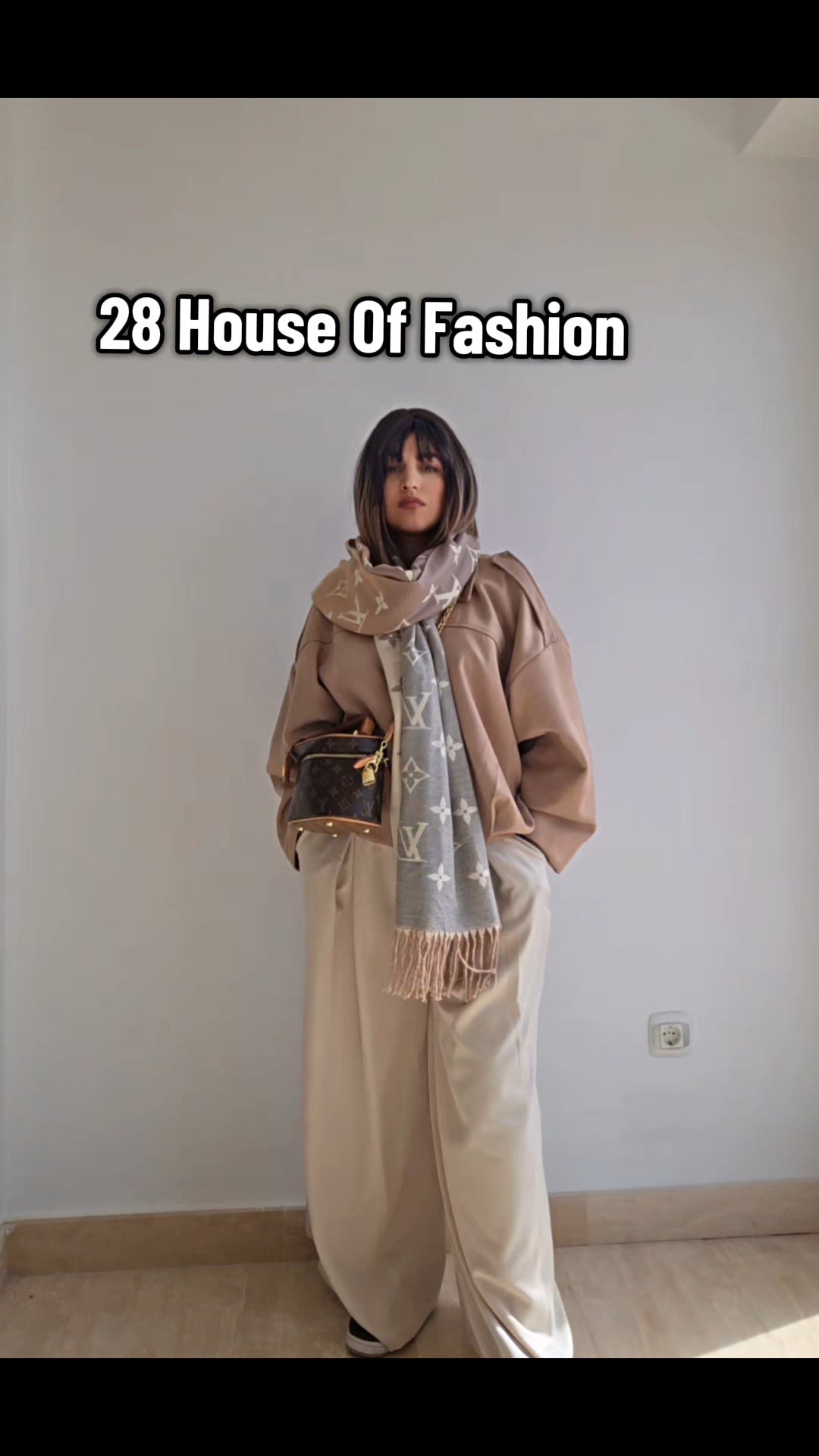28 HOUSE OF FASHION KLEDING