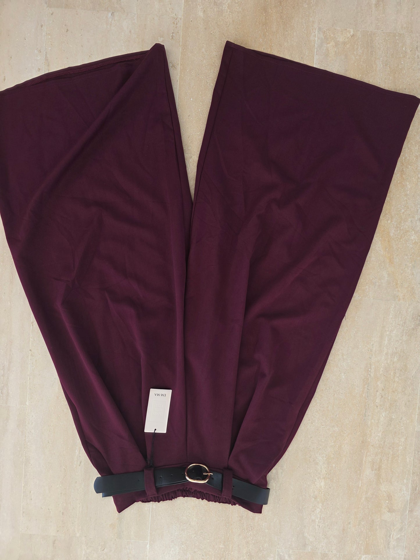 28 HOUSE OF FASHION KLEDING