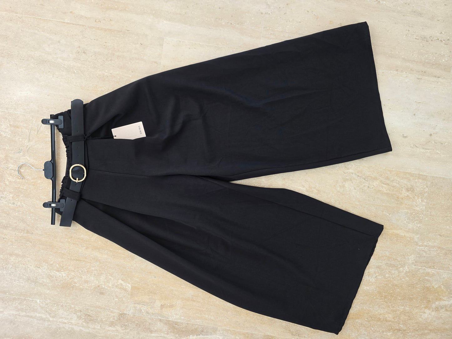 28 HOUSE OF FASHION KLEDING