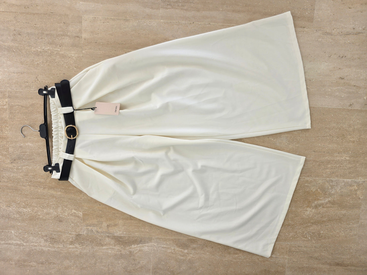 28 HOUSE OF FASHION KLEDING