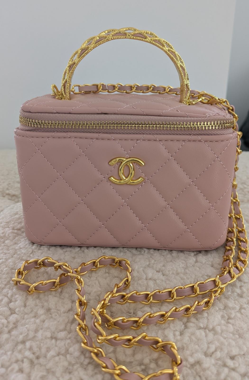 C.C mini crossbody wit en roze ,rood, zwart , gebrokenwit , beige